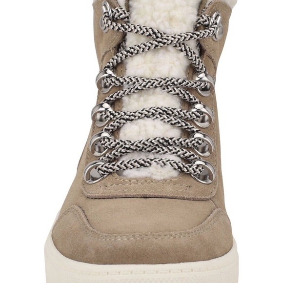 NEW Marc Fisher Women's Summa HIGH TOP Sneaker Taupe SUEDE FAUX FUR Size 7.5 - Picture 4 of 5